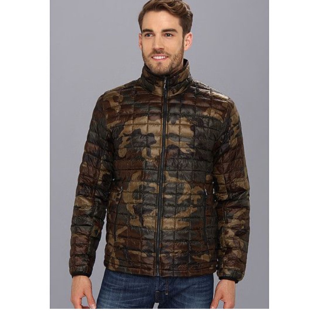 The North Face Camouflage Puffer Jacket Green Brown Mens XL. Thermoball.